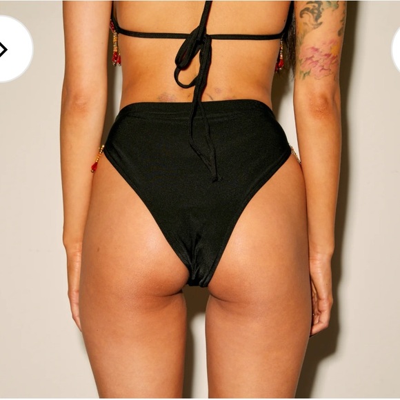 Rave set - Picture 7 of 7